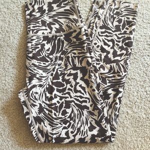 Aire Offline Hi-Rise Leggings!